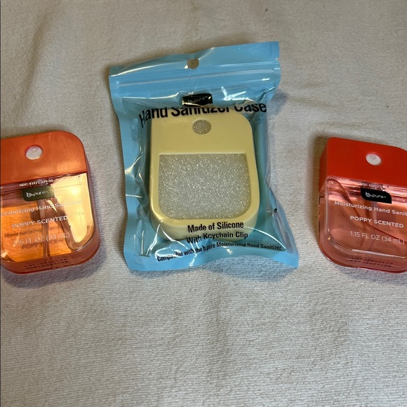 Orange and Red Hand Sanitizer Set with Silicone Case - Picture 5 of 7
